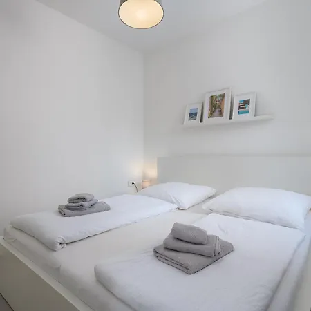 Charming Lavanda With Pool *