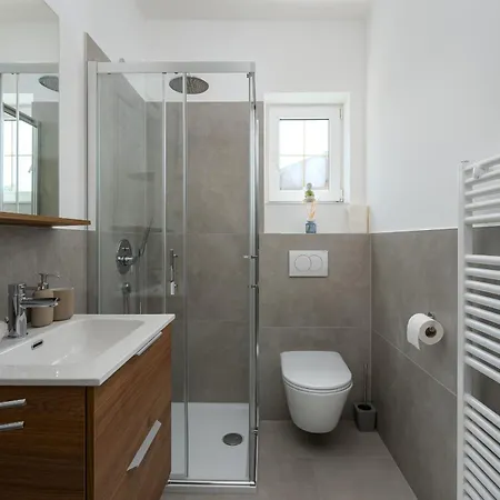 Charming Lavanda With Pool *