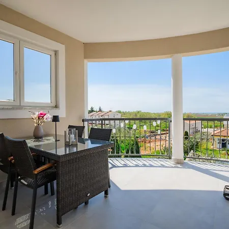 Apartman Charming Lavanda With Pool *