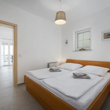 Charming Lavanda With Pool